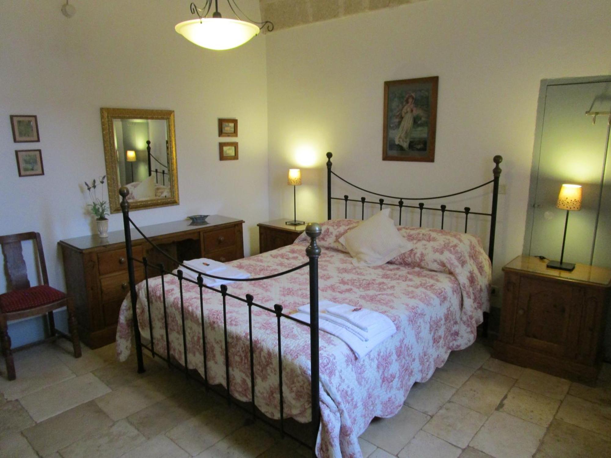 Masseria Due Torri Monopoli Bilik gambar